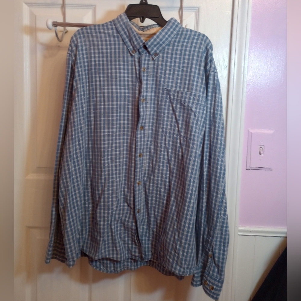 SKU 90M Lee long sleeve button down shirt.